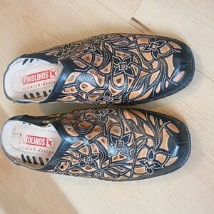 PIKOLINOS Floral Laser Cut Mules